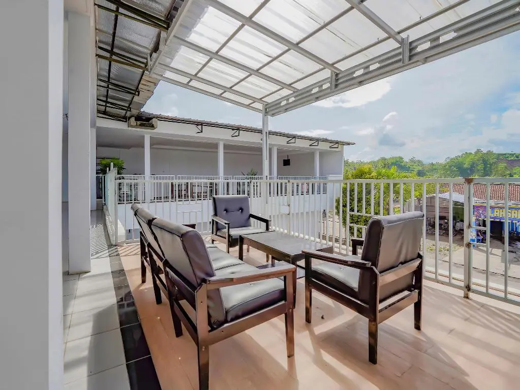 Тасикмалая: OYO 90086 Pondok Tasyiq Guest House