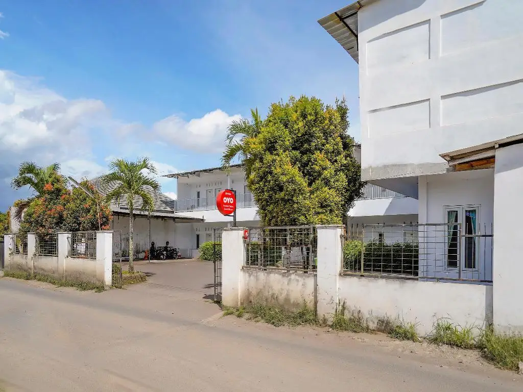 Тасикмалая: OYO 90086 Pondok Tasyiq Guest House
