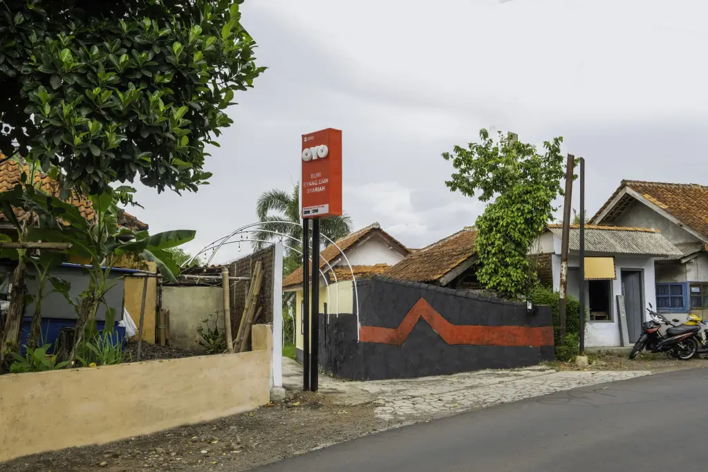 Тасикмалая: Bumi Eyang Enin Homestay Syariah