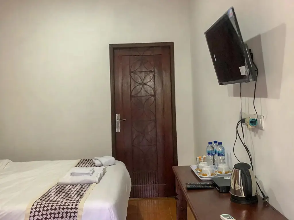 Боробудур: Omah Ngasinan Syariah at Desa Wisata Kembanglimus
