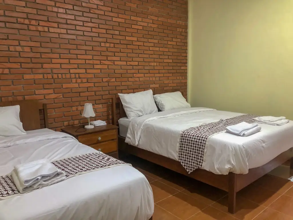 Боробудур: Omah Ngasinan Syariah at Desa Wisata Kembanglimus