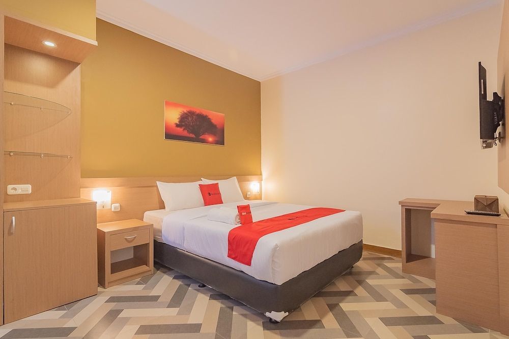 Тасикмалая: RedDoorz Syariah @ Villa Grand Mutiara Tasikmalaya