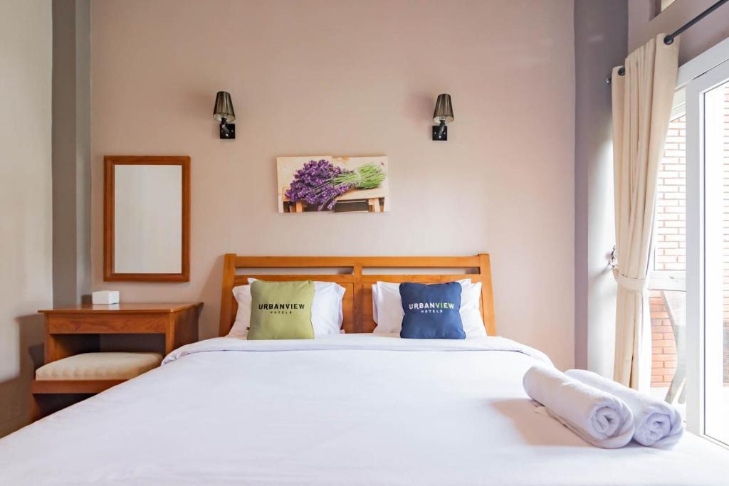 Сизаруа: Urbanview Hotel Syariah Insani Cisarua Puncak