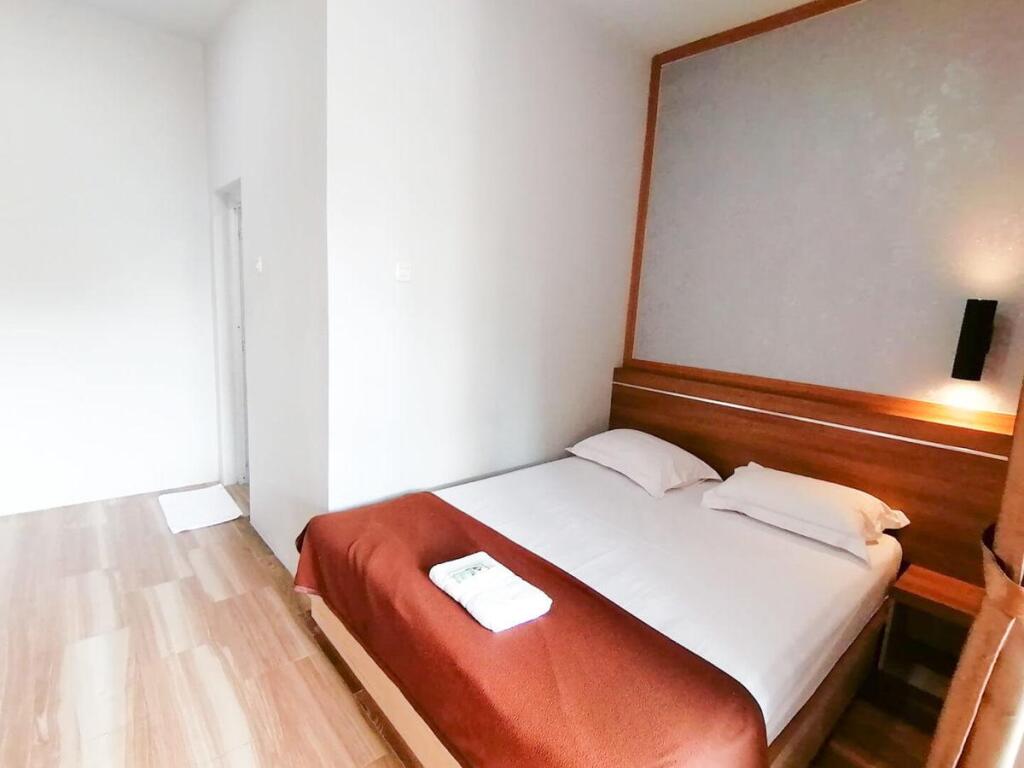 Сизаруа: Hotel New Pondok Ciburial Indah RedPartner