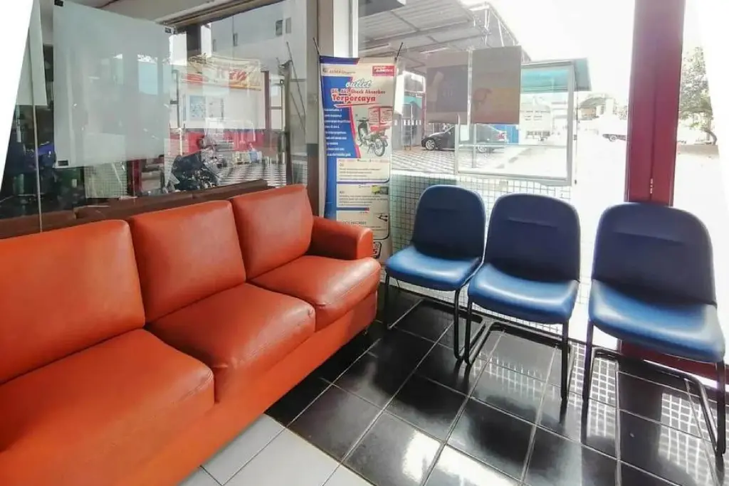 Южный Тангеранг: LaPonca Residence Pondok Cabe Syariah RedPartner