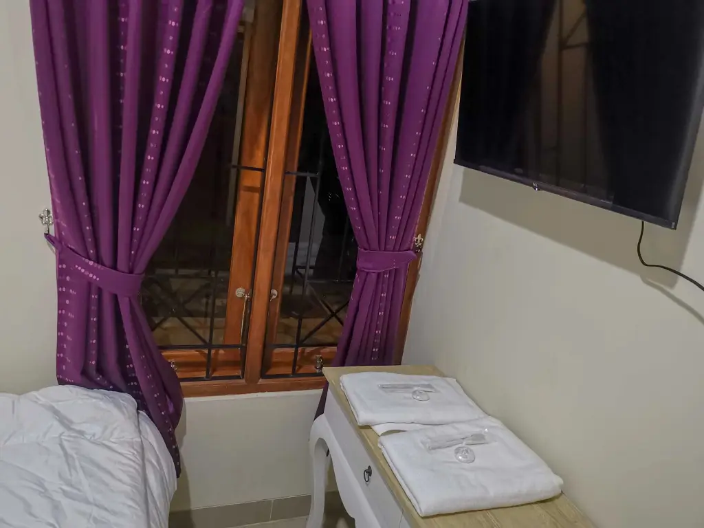 Ngaglik: Verose Guest House Syariah Kentungan RedPartner