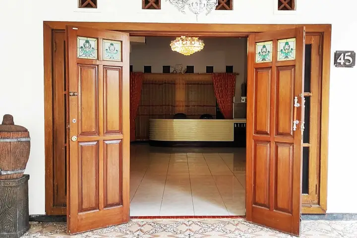 Бату: Pertiwi Homestay Near Museum Angkut Batu Mitra RedDoorz