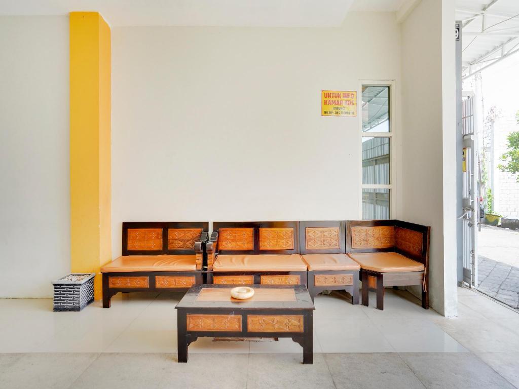 Ламонган: OYO 3705 Orchid Family Residence