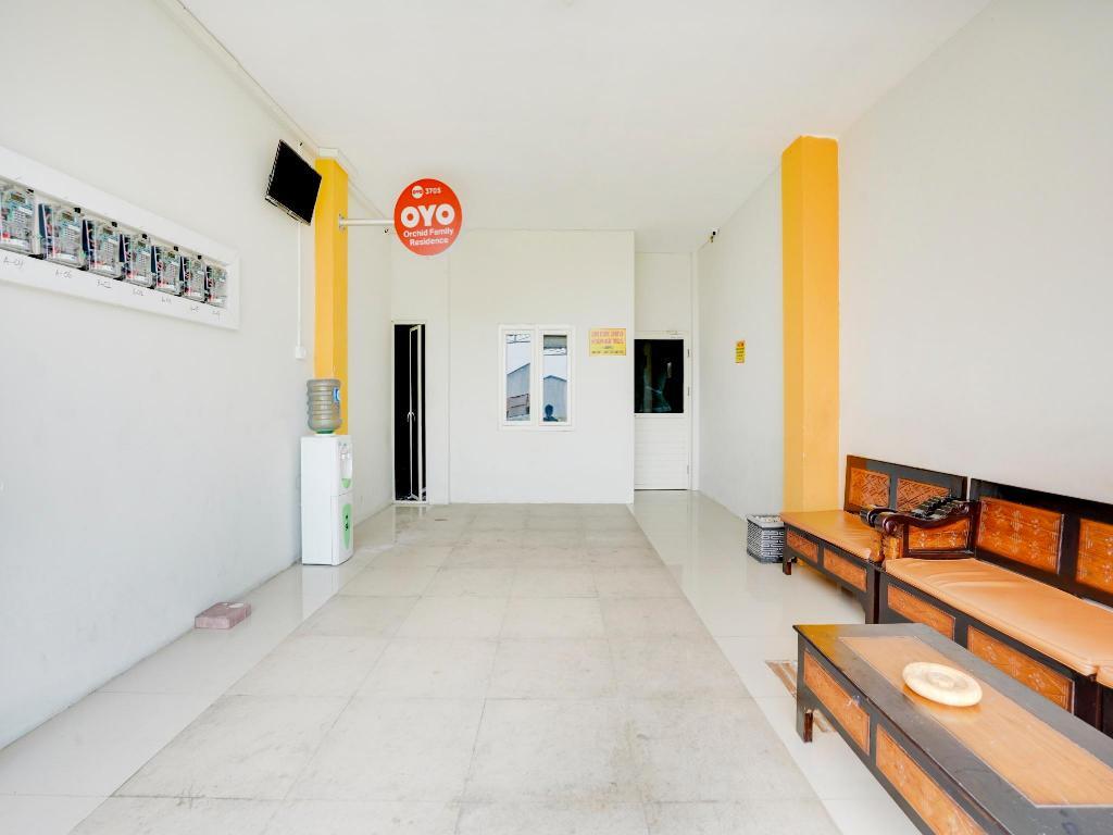Ламонган: OYO 3705 Orchid Family Residence