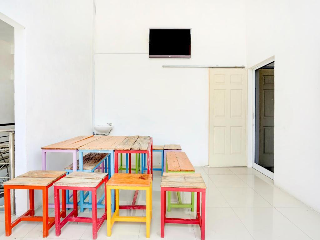 Ламонган: SUPER OYO 3702 Homestay Bougenville Syariah