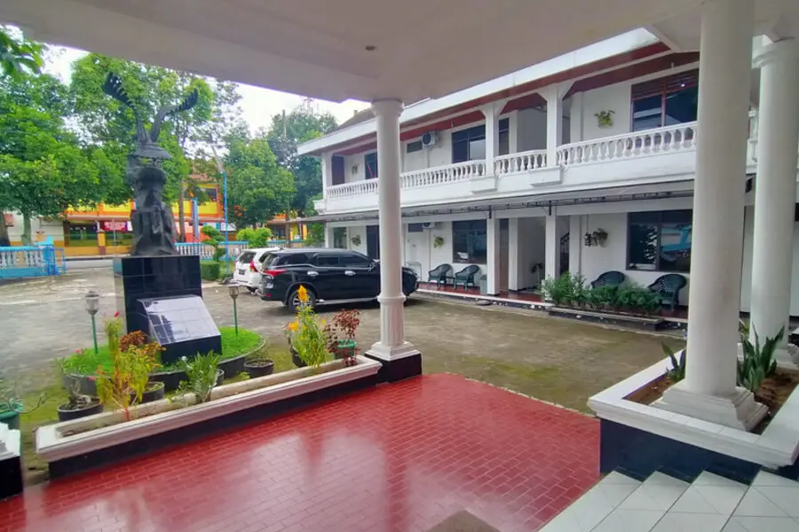 Банджарнегара: Hotel Garuda Banjarnegara