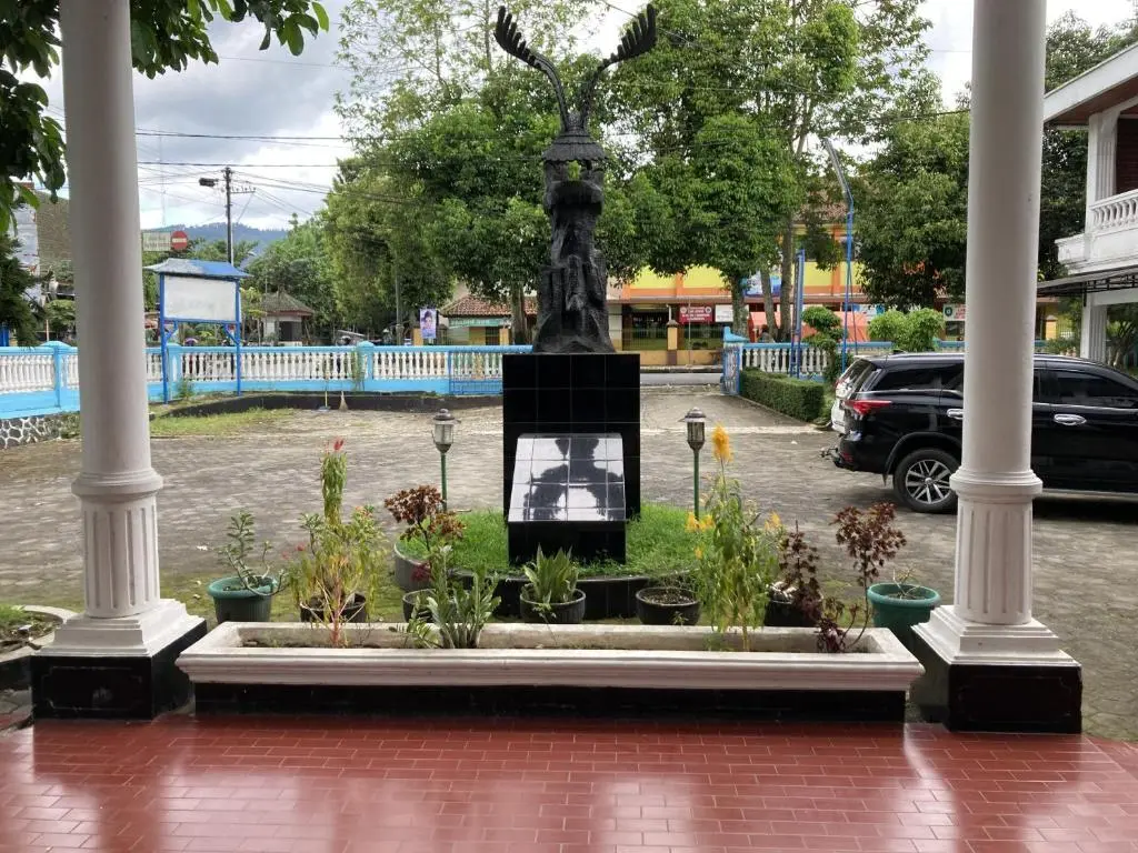 Банджарнегара: Hotel Garuda Banjarnegara