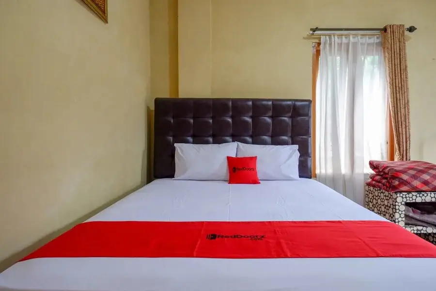 Караганьяр: RedDoorz Plus @ Bukit Sekipan Tawangmangu