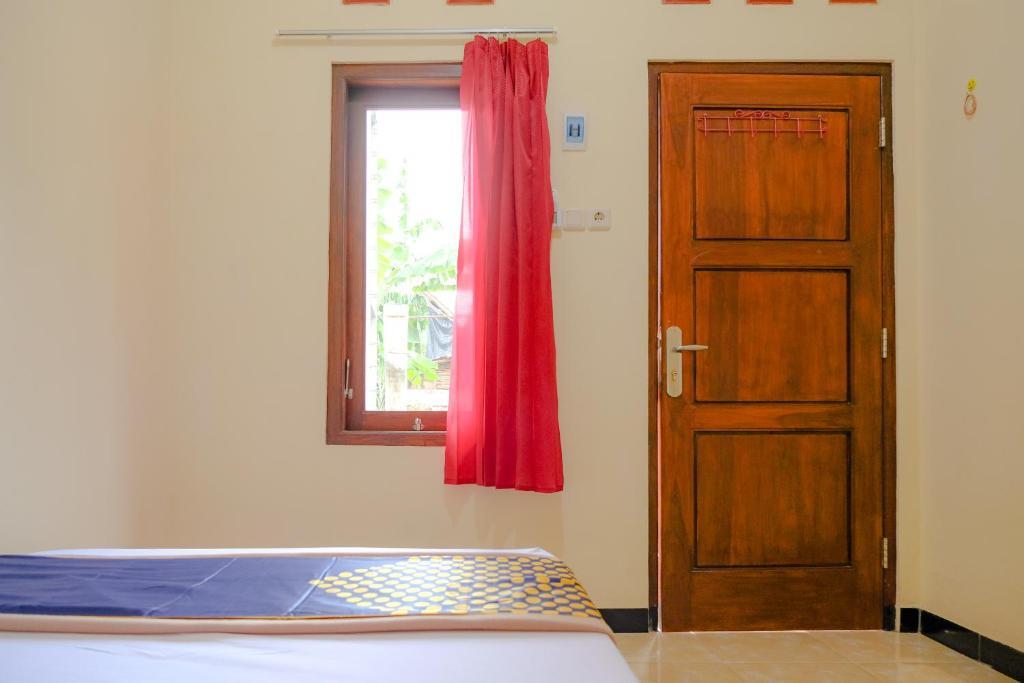 Блитар: OYO 2826 Panderman Residence