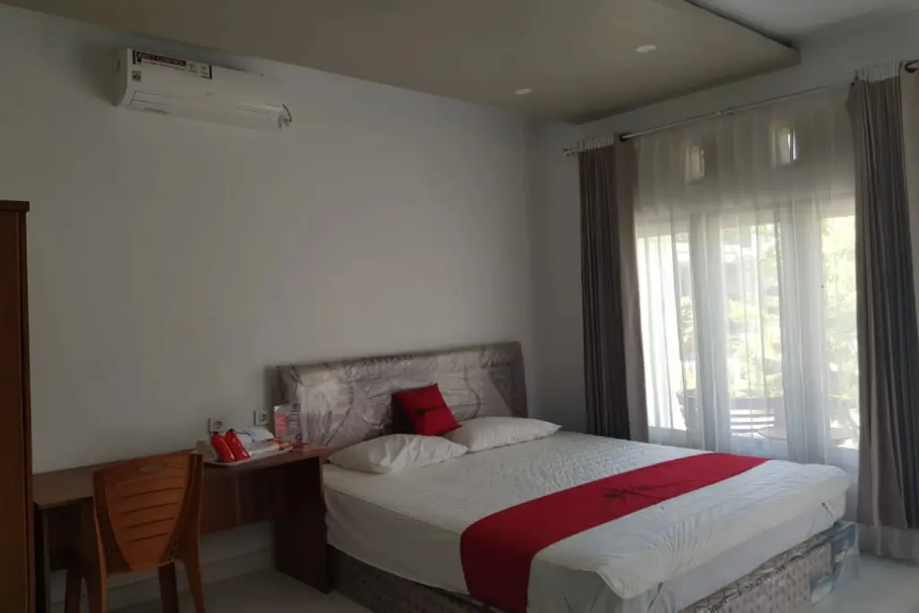 Мароак: RedDoorz near Pantai Timba Batu Lombok