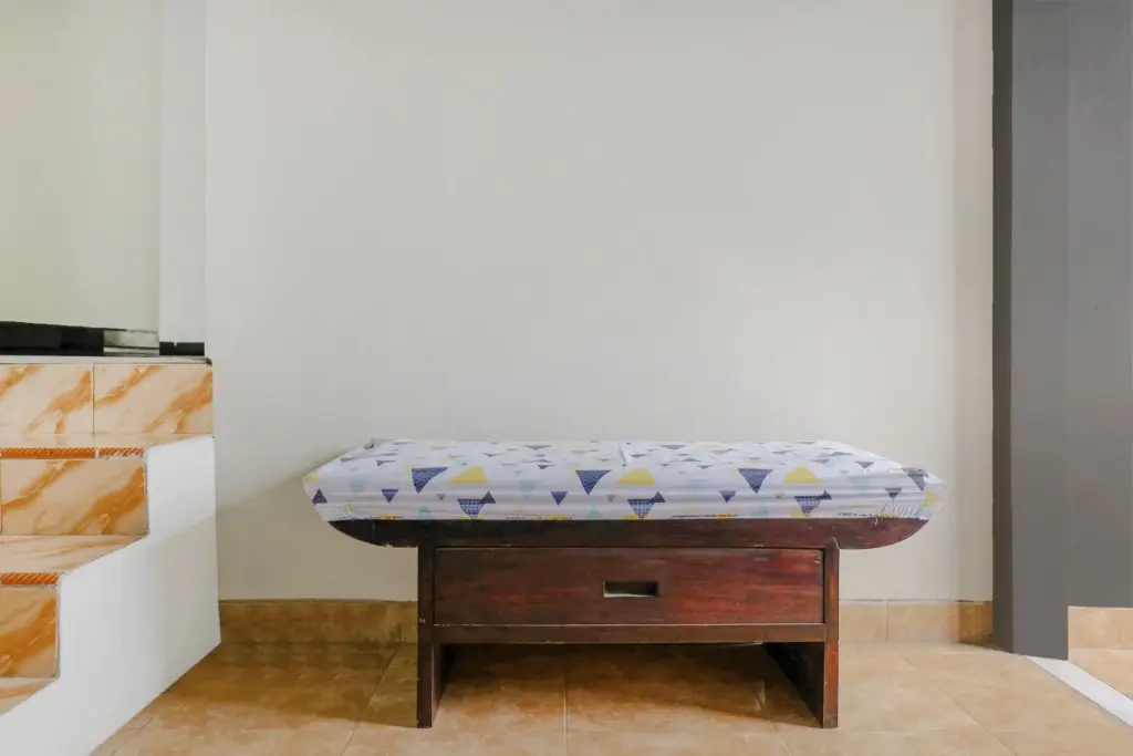 Нганджук: SPOT ON 2723 Gatsu Kost