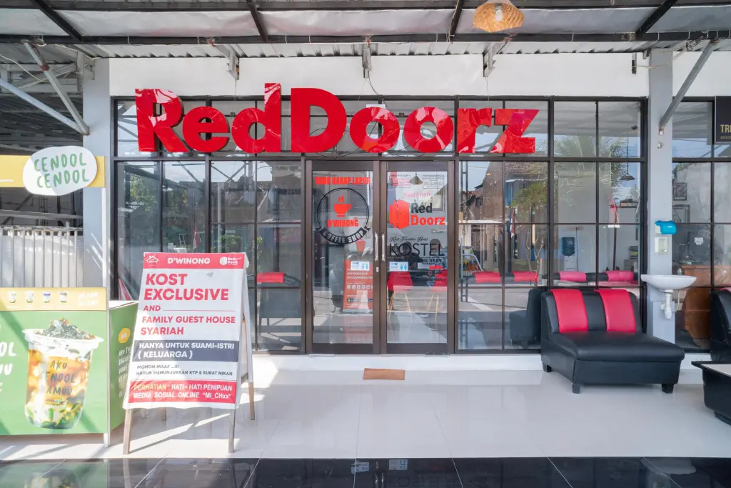 Нганджук: RedDoorz Syariah @ Winong Nganjuk