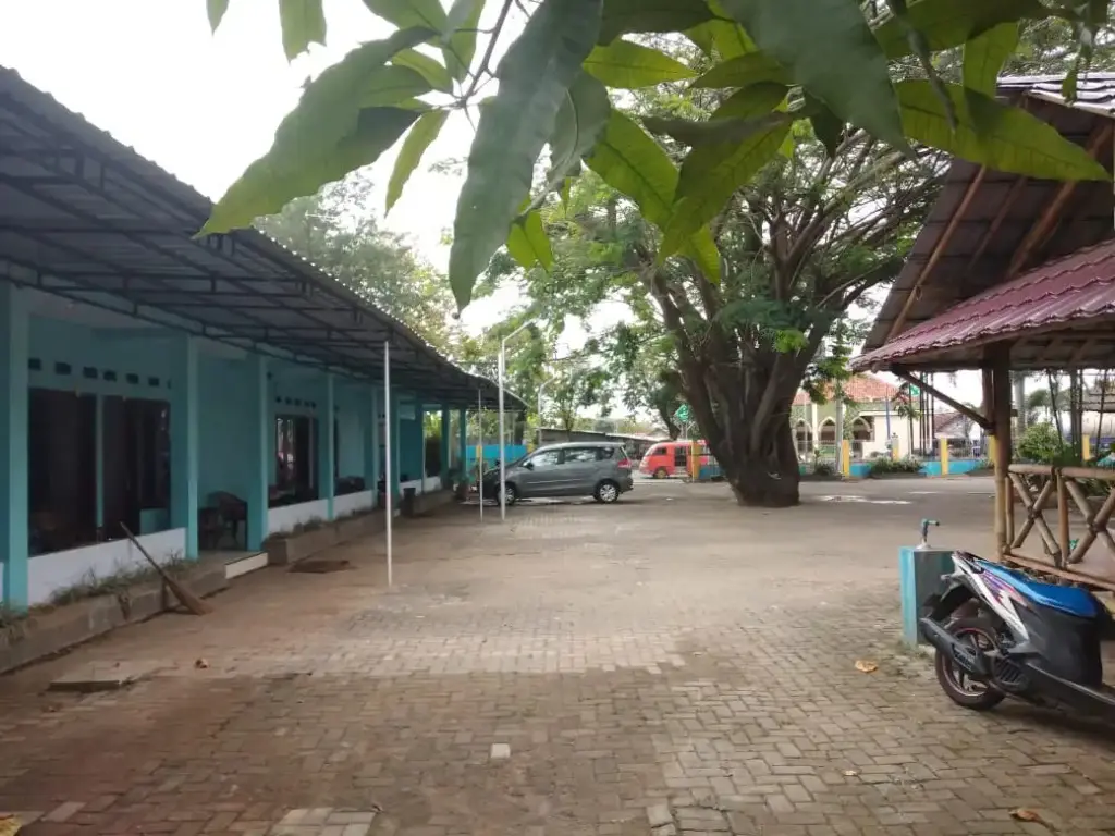 Пекалонган: RedDoorz Syariah near Stasiun Pekalongan 3