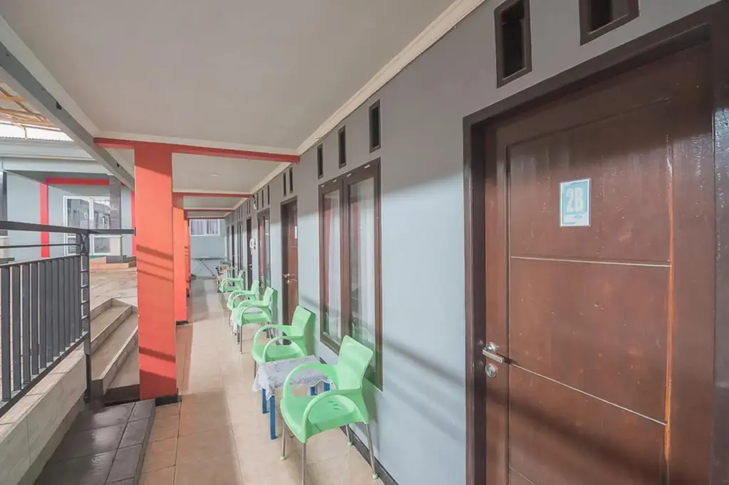 Пенаджам: RedDoorz Syariah near Taman Rozeline Penajam