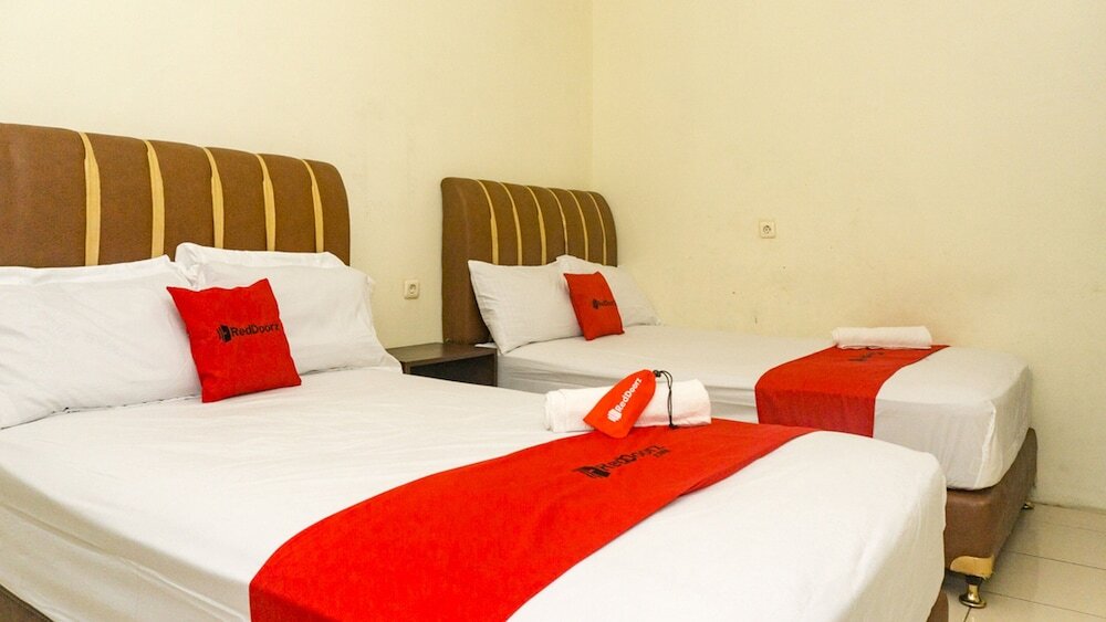 Сентани: RedDoorz near Sentani Airport Jayapura