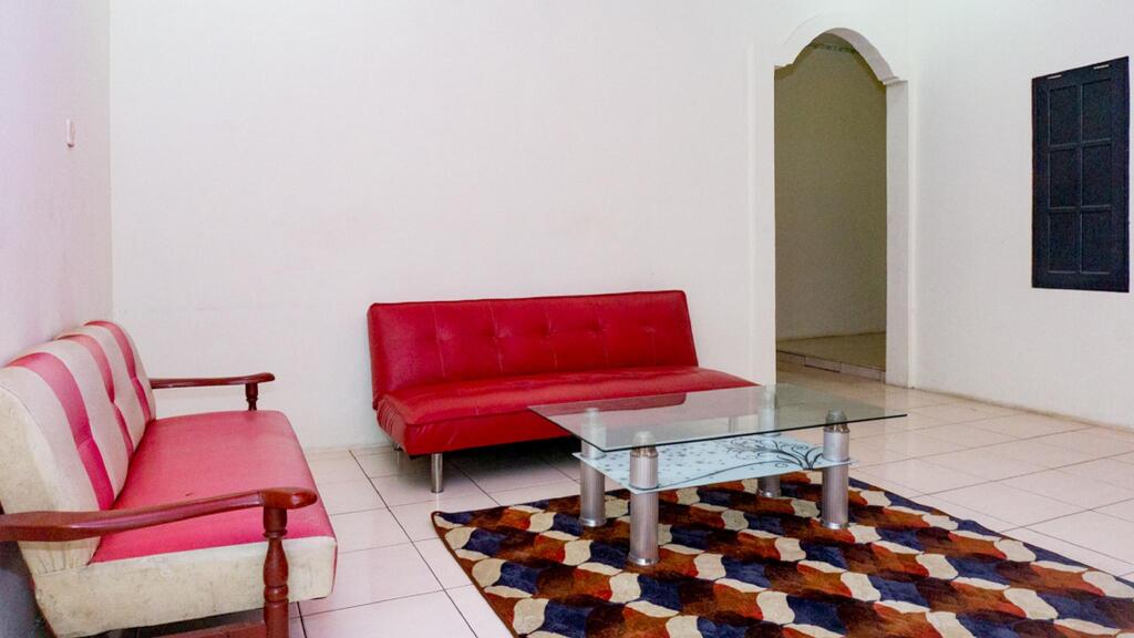 Сентани: RedDoorz near Sentani Airport Jayapura