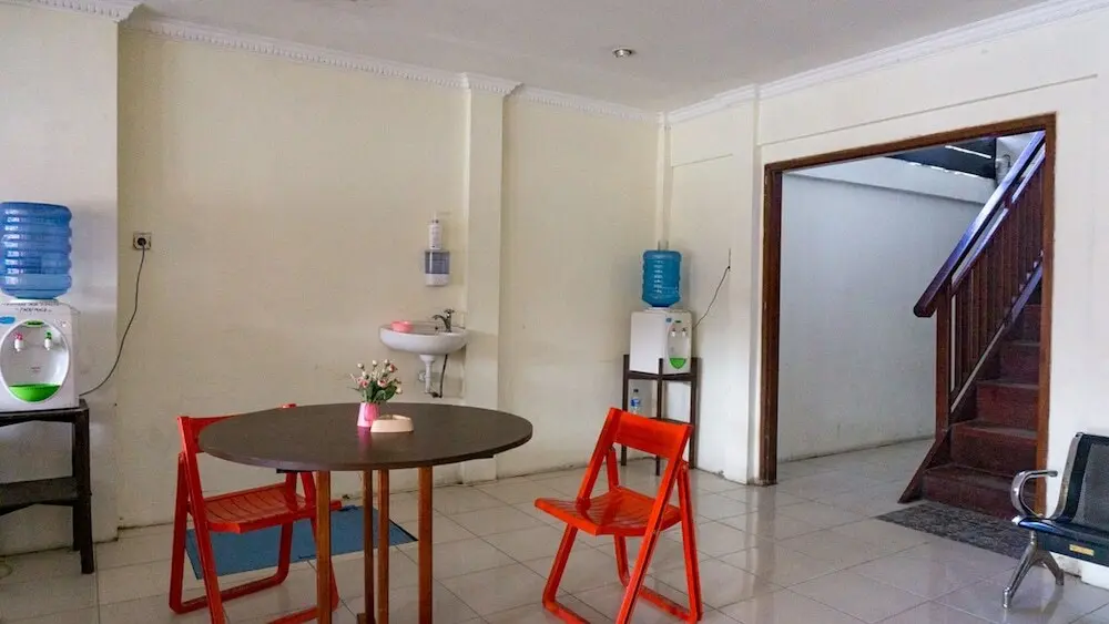 Сентани: RedDoorz near Sentani Airport Jayapura