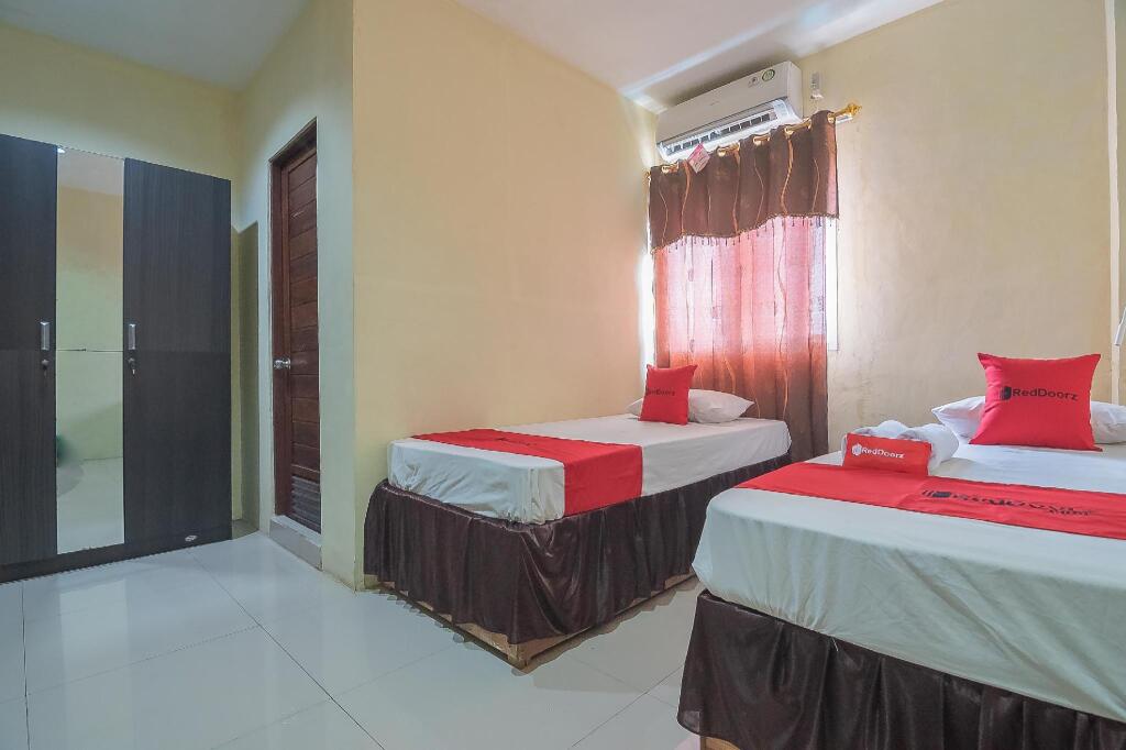 Куалакапуас: RedDoorz @ Jalan Cilik Riwut Kapuas