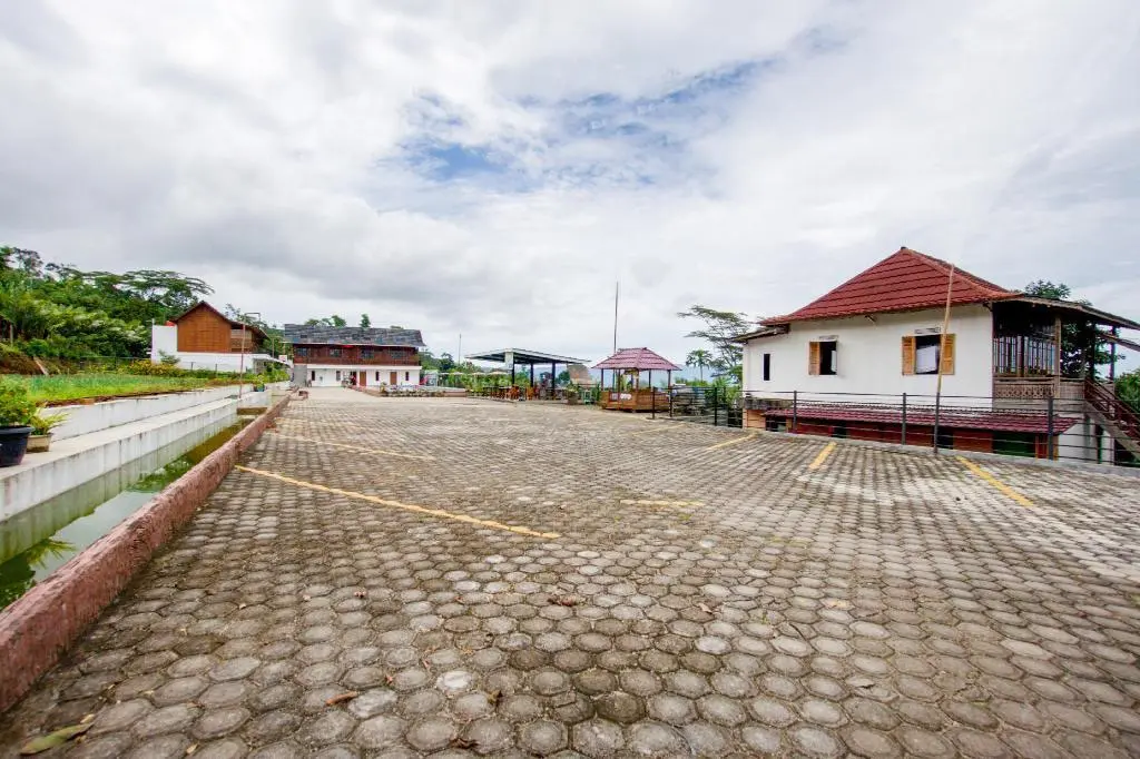 Пагар Алам: OYO 3087 Putri Sriwijaya Hotel & Resort Syariah