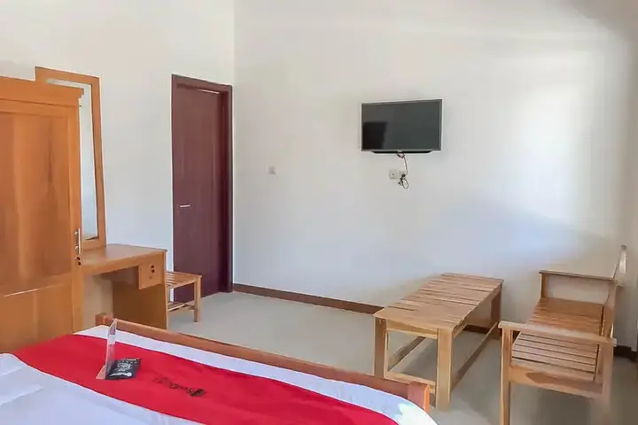 Пацет: Reddoorz Resort Near Darajat Garut