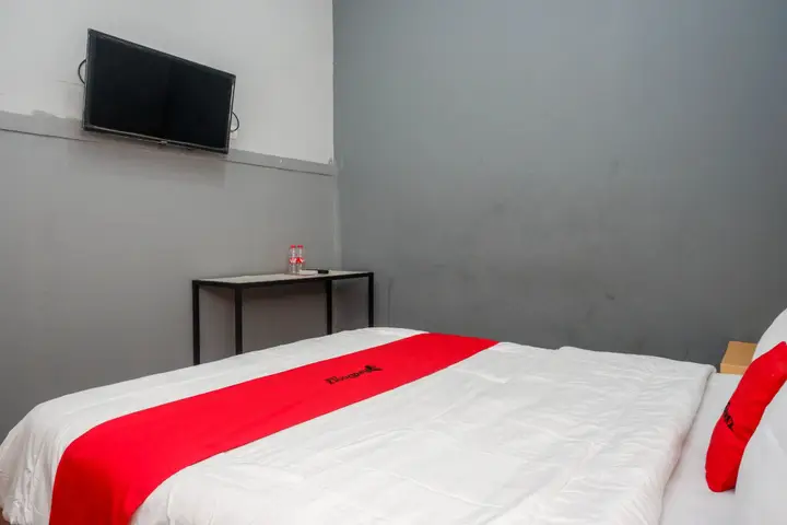 Батанг: RedDoorz Syariah near Exit Tol Batang