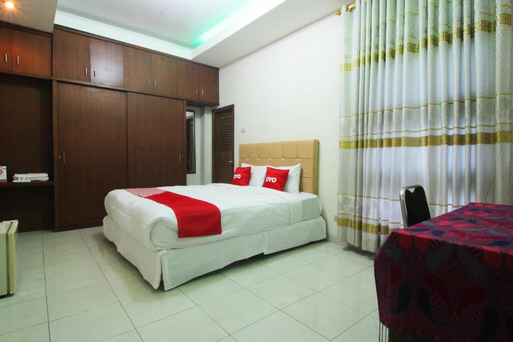 Метро: OYO 1804 Guest House Oema'h Opa