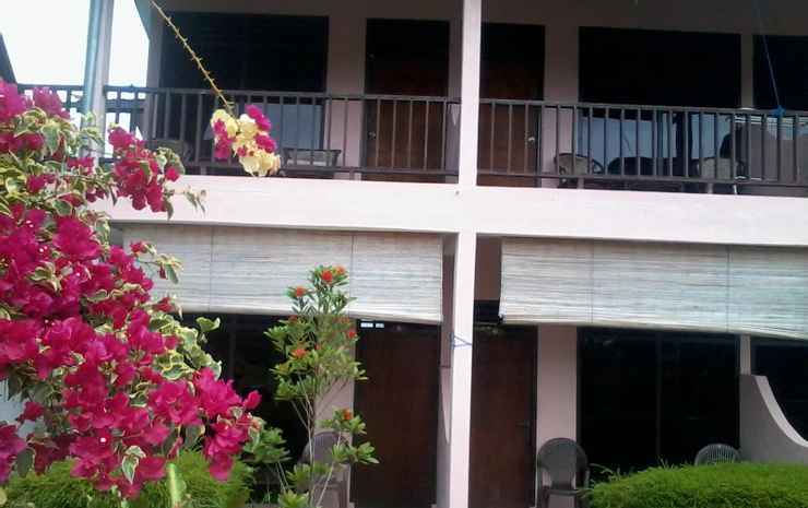 Озеро Тоба: Bernard Guest House & Resto RedPartner