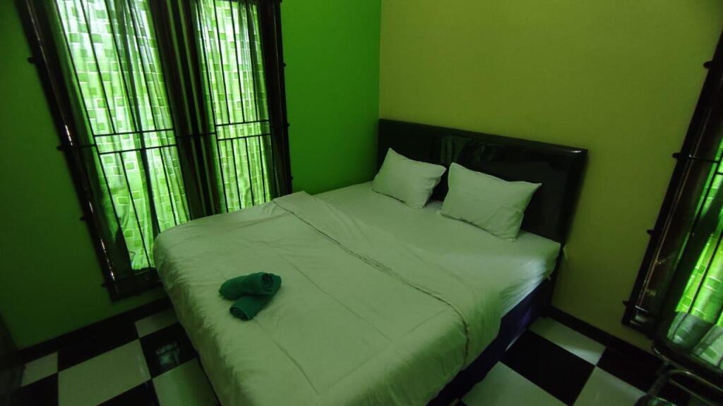 Кебумен: RedDoorz near RSUD Kebumen 2