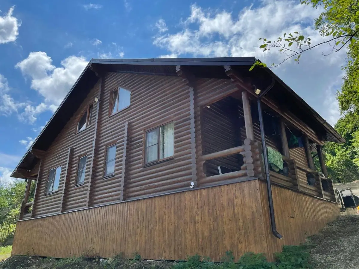 Мезмай: ЭкоHouse
