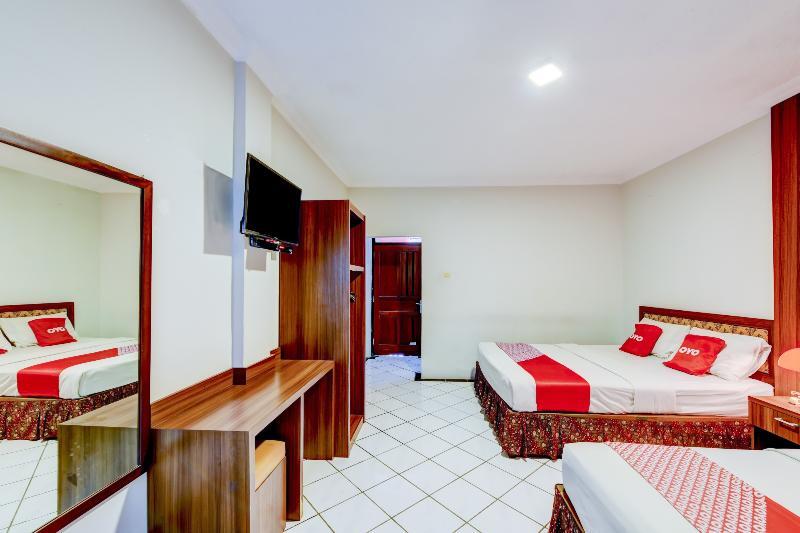 Кебумен: OYO 90385 Hotel Cadaka