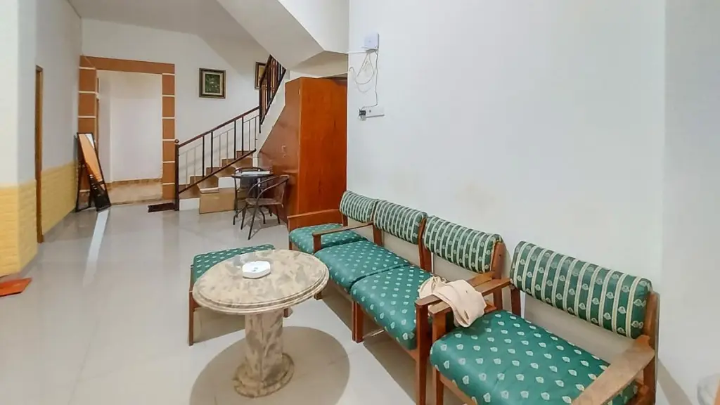 Макассар: Enine Homestay Makassar RedPartner
