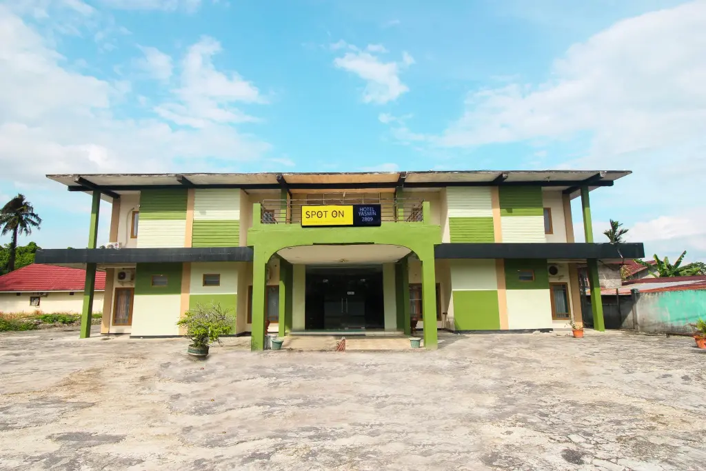 Сиак Шри Индрапура: SPOT ON 2809 Hotel Yasmin