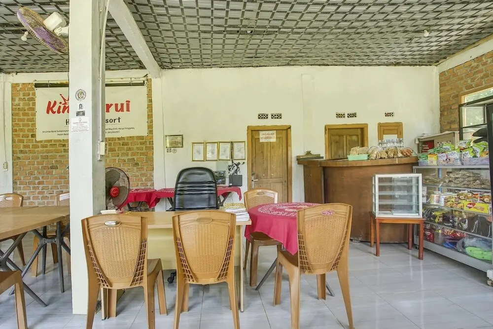 Пасарпулауписанг: OYO 2246 Anjung Bang Oking Hotel & Resort