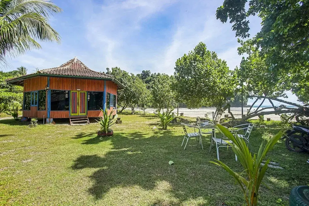 Пасарпулауписанг: OYO 2246 Anjung Bang Oking Hotel & Resort
