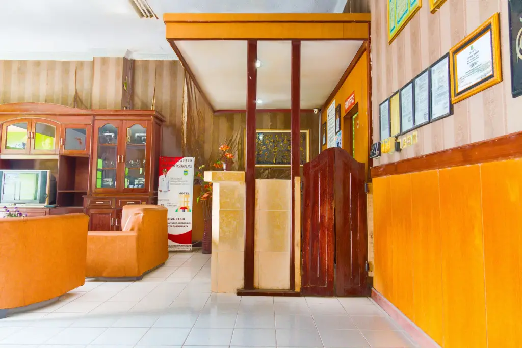Тасикмалая: SPOT ON 2730 Hotel Maribaya Indah Syariah