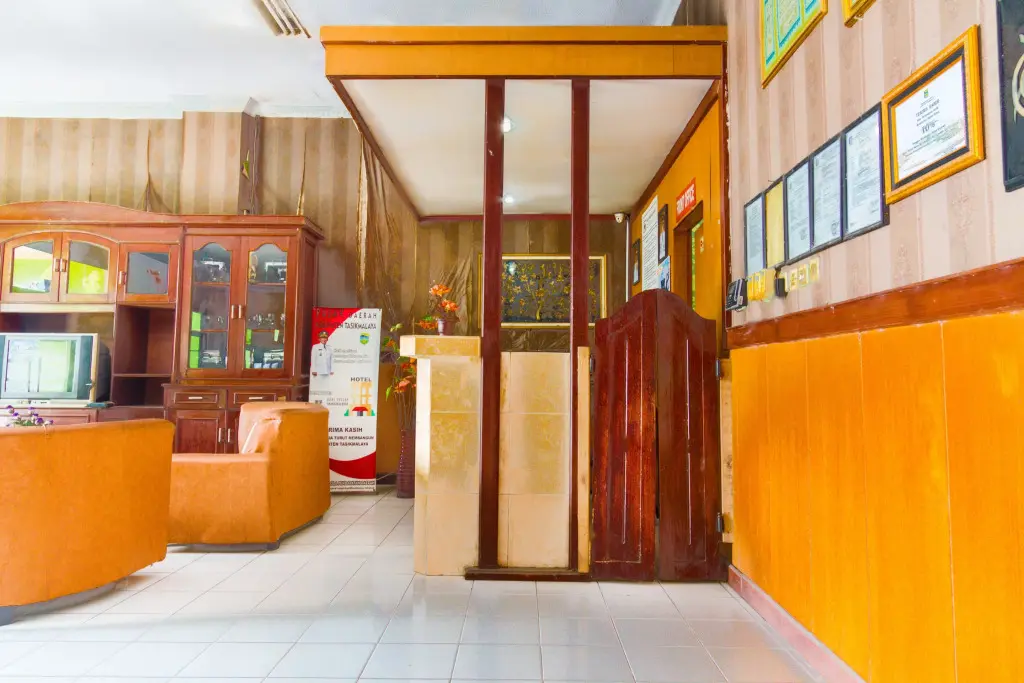 Тасикмалая: SPOT ON 2730 Hotel Maribaya Indah Syariah