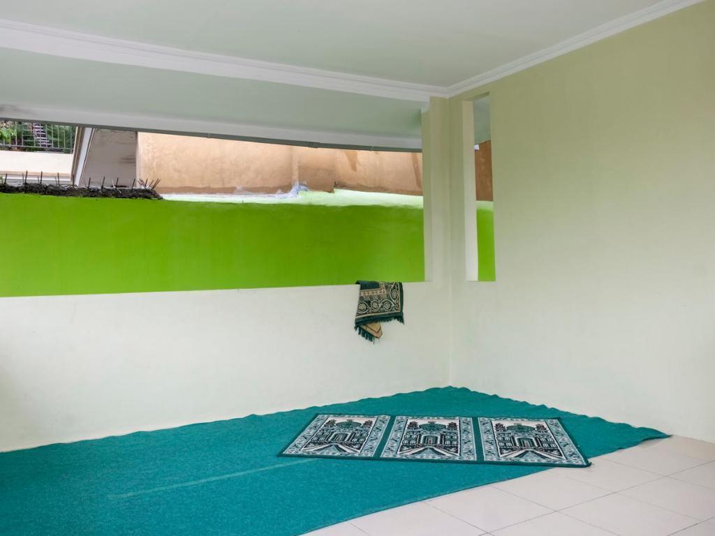 Бранти: OYO 3115 Branti Raya Guest House