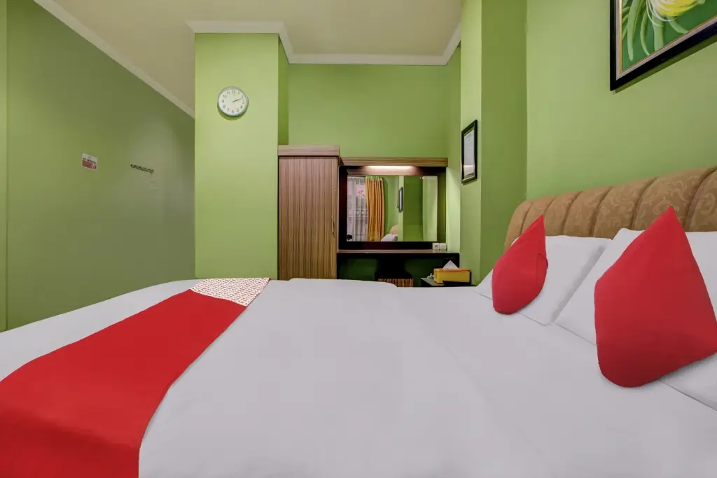 Кендал: CAPITAL O 3933 Hotel Grand Anugrah