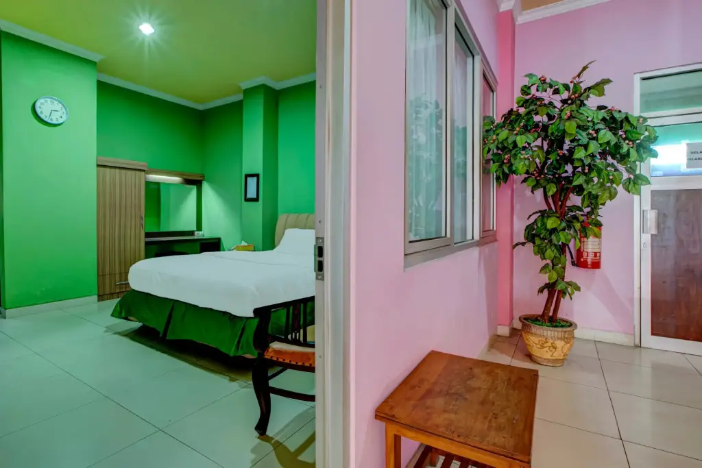 Кендал: CAPITAL O 3933 Hotel Grand Anugrah