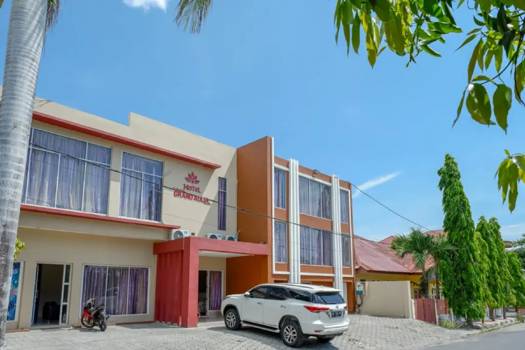 Маджене: RedDoorz @ Hotel Grand Aulia Majene