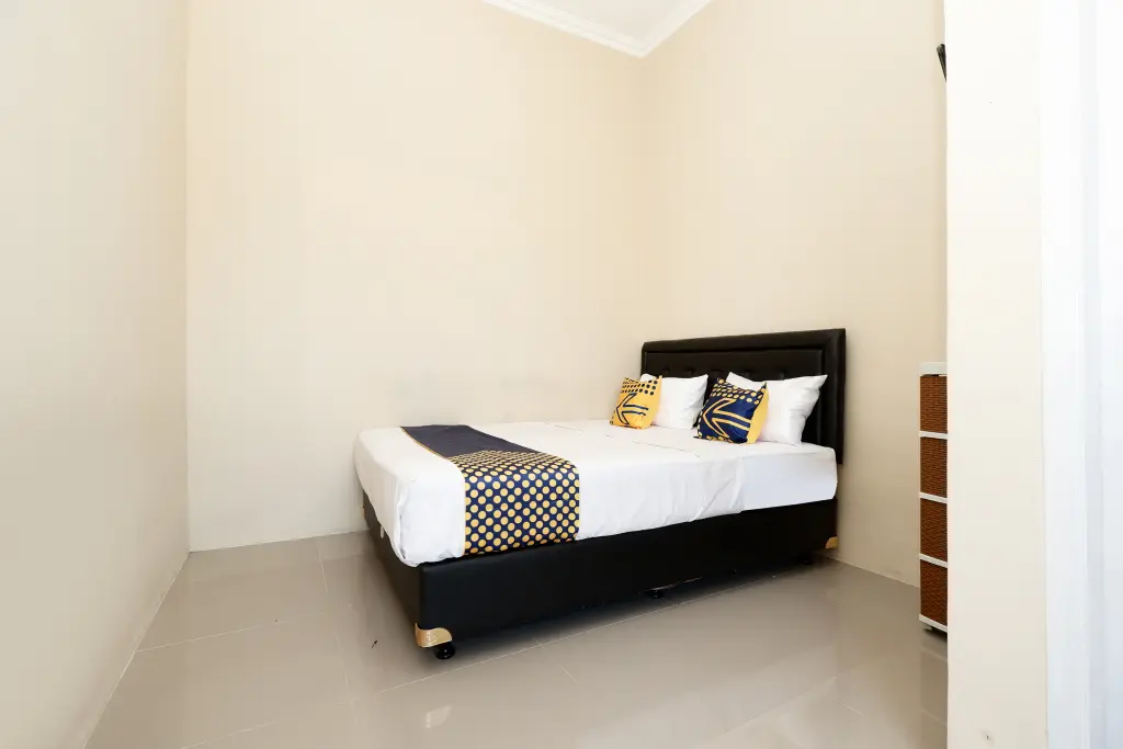 Булакамба: SPOT ON 2027 Putri Guest House Syariah