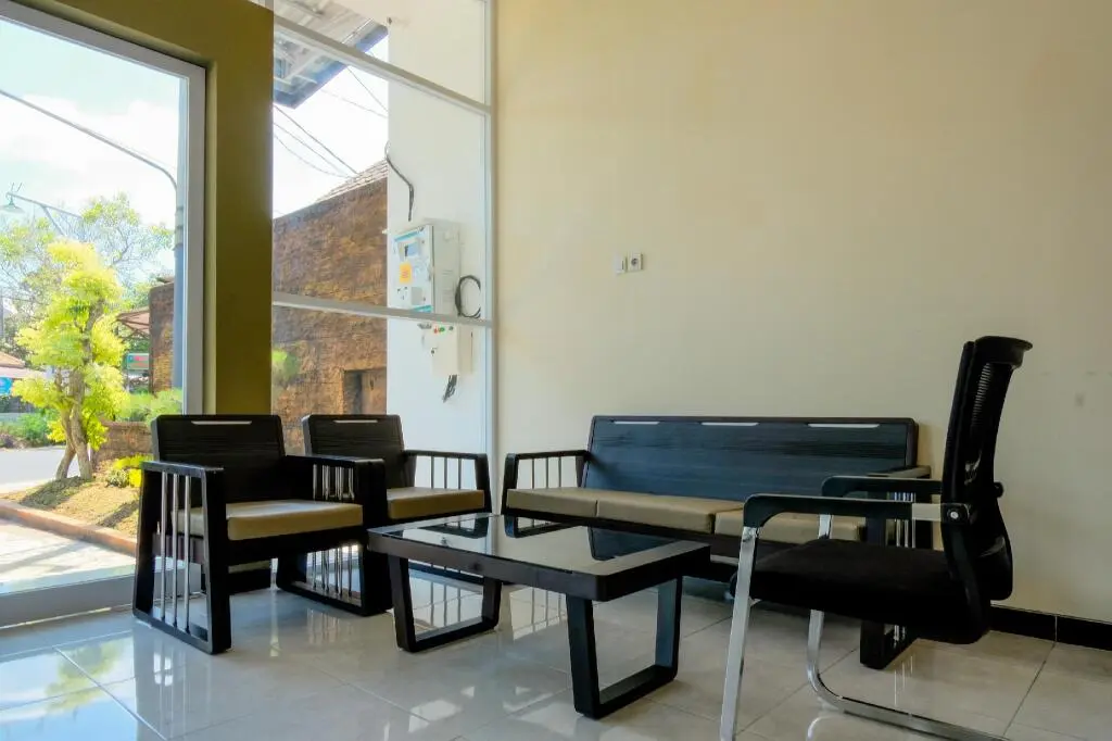 Нгасем: OYO 1621 Rahayu Residence Syariah