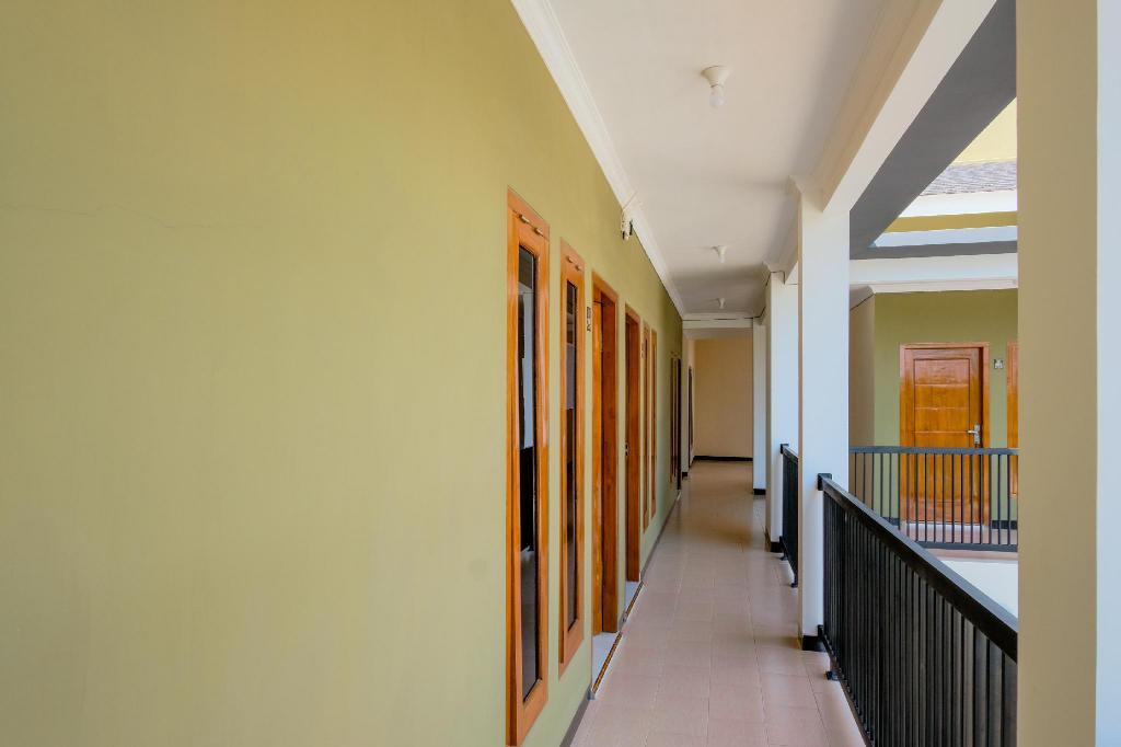 Нгасем: OYO 1621 Rahayu Residence Syariah