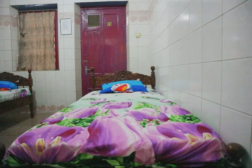Понорого: OYO Life 1972 Aman Family Inn Syariah