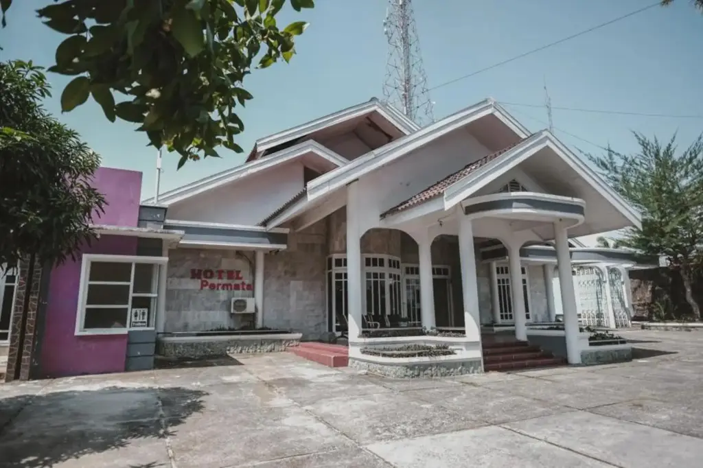 Бангко: RedDoorz near RSUD Kolonel Abundjani Bangko